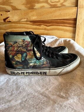 Vans Sk8-hi X Iron Maiden "The Trooper" Deadstock Size 9.5